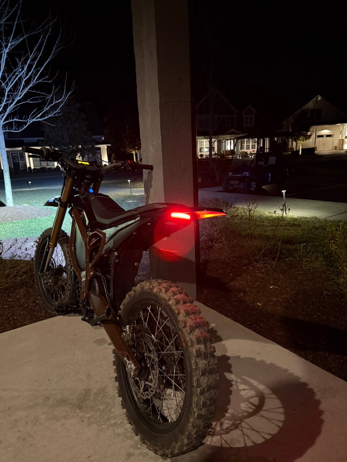 Dual Tail light + Rocklight (Plug And Play For UB)